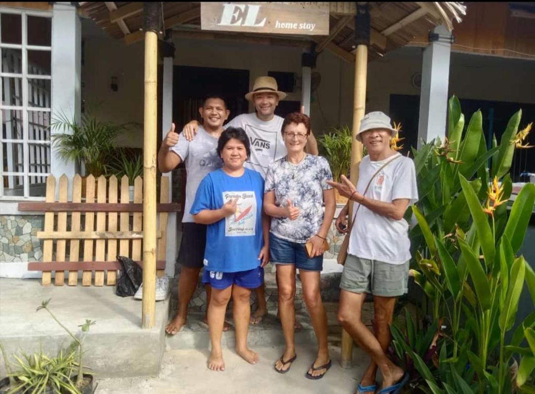 El Homestay Bunaken Extérieur photo